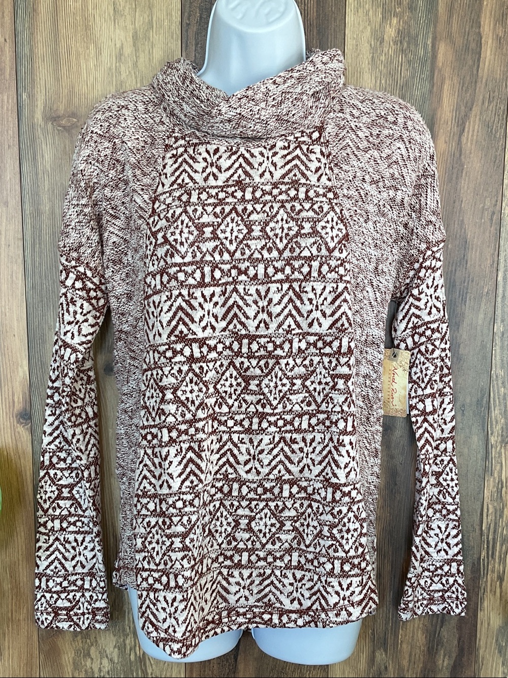 North River Cozy Maroon & Cream Cowl Neck Sweater M NWT 929A